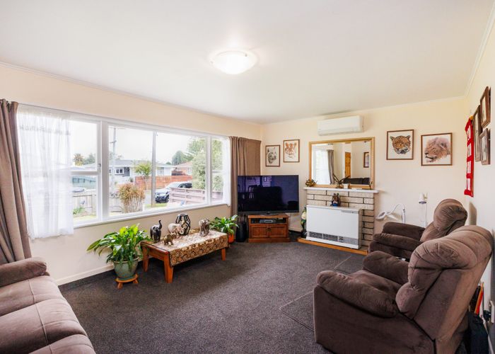  at 11 Tararua Terrace, Cloverlea, Palmerston North