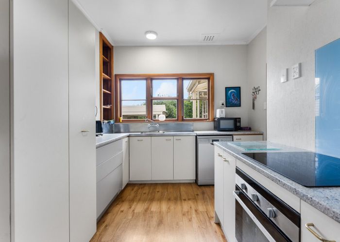  at 63 Brightwater Terrace, Terrace End, Palmerston North