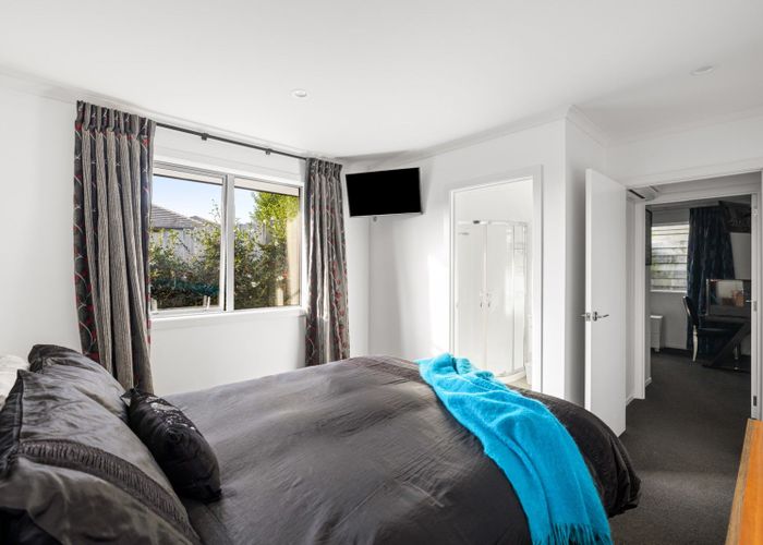  at 10 Hayden Way, Welcome Bay, Tauranga