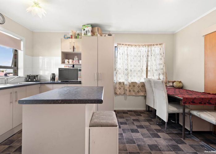  at 37 Eddowes Street, Manurewa, Auckland