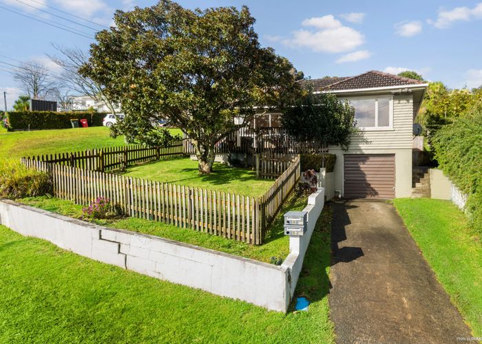  at 8 Alexander Avenue, Torbay, North Shore City, Auckland