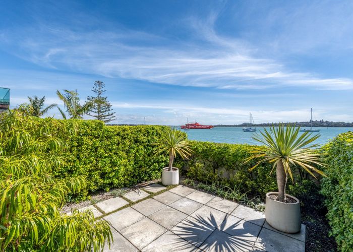  at 8 The Parade, Bucklands Beach, Manukau City, Auckland