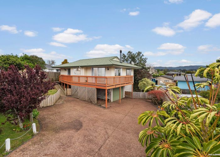  at 10A Coburg Street, Henderson, Auckland