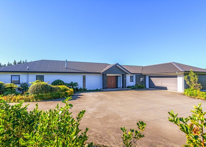  at 69 POLSON HILL DRive, Aokautere, Palmerston North