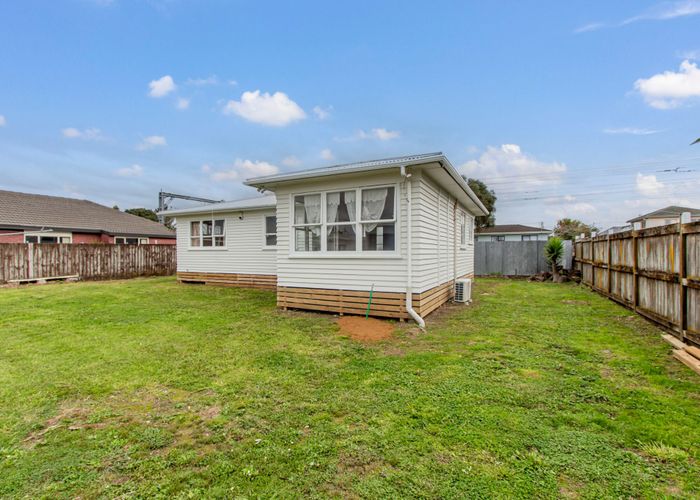  at 52A Cambridge Tce, Papatoetoe, Manukau City, Auckland