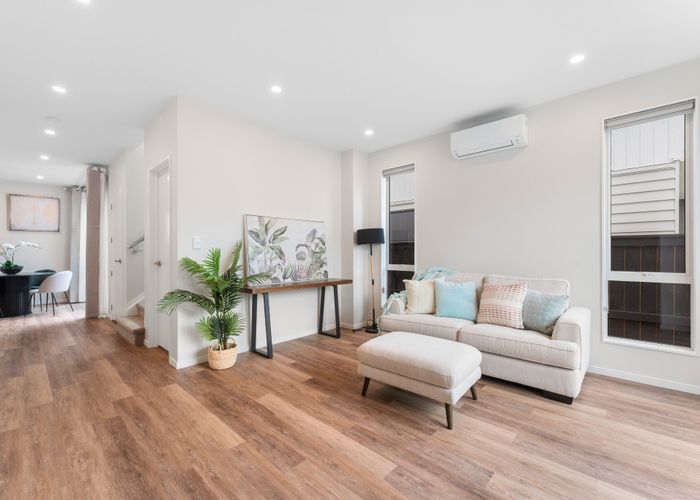  at 5 Hiki Street, Hobsonville, Waitakere City, Auckland