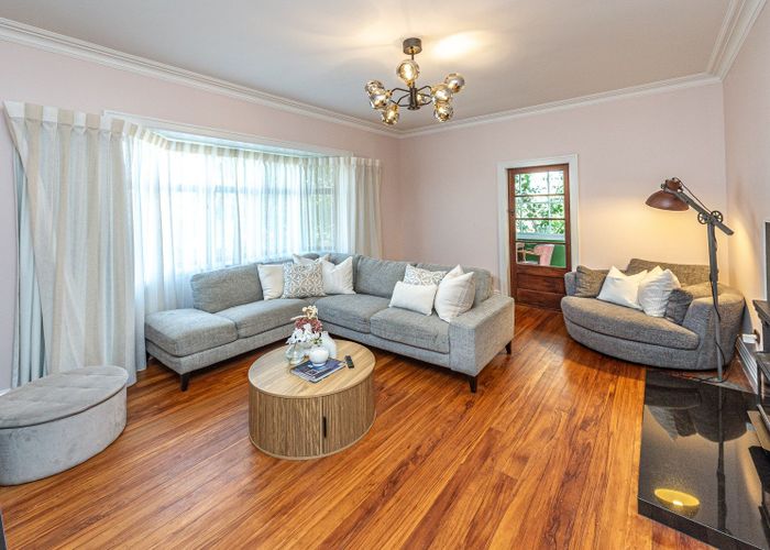  at 4 Kent Road, Saint Johns Hill, Whanganui, Manawatu / Whanganui