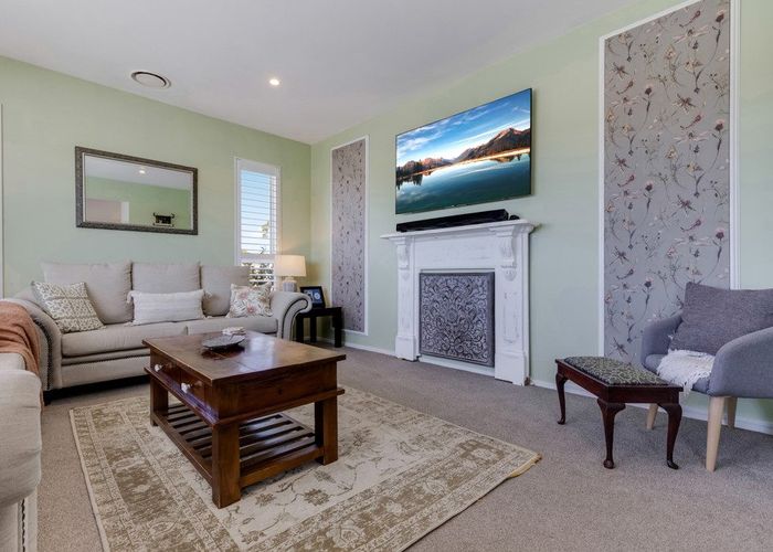  at 203 Ninth View Avenue, Beachlands, Manukau City, Auckland