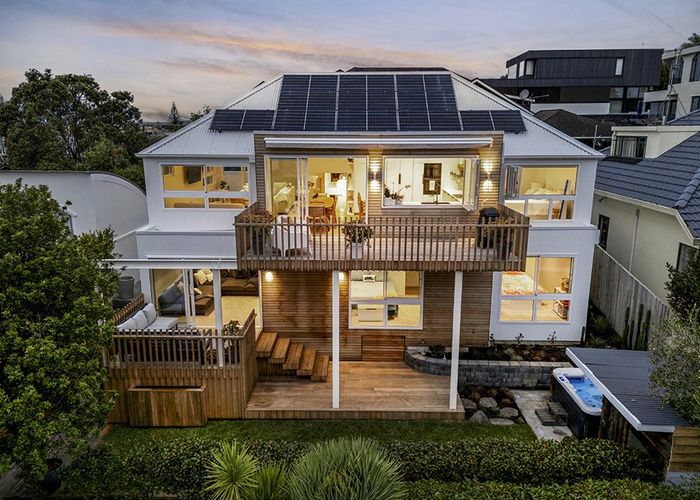  at 2/37 Prospect Terrace, Milford, Auckland