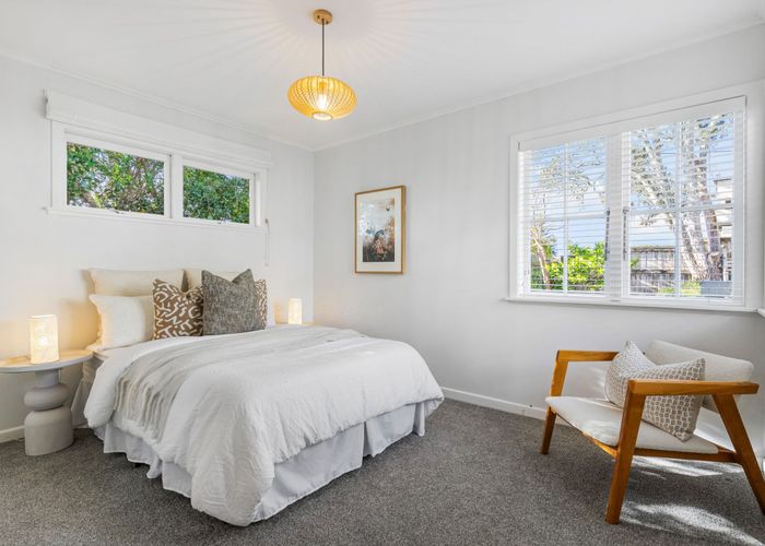  at 80 Aeroview Drive, Beach Haven, North Shore City, Auckland