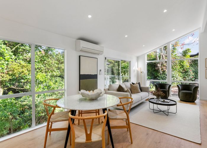  at 34 Peach Road, Glenfield, North Shore City, Auckland