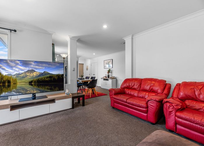  at 33 Seabreeze Place, Papamoa, Tauranga, Bay Of Plenty