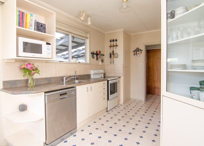 at 6 Rimu Place, Cloverlea, Palmerston North