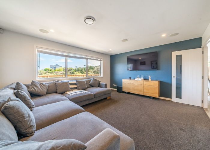  at 66 Mount Marua Way, Timberlea, Upper Hutt, Wellington