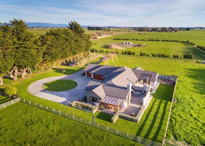  at 2757 State Highway 1, Palmerston North