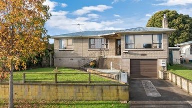  at 43 Clayton Avenue, Otara, Auckland