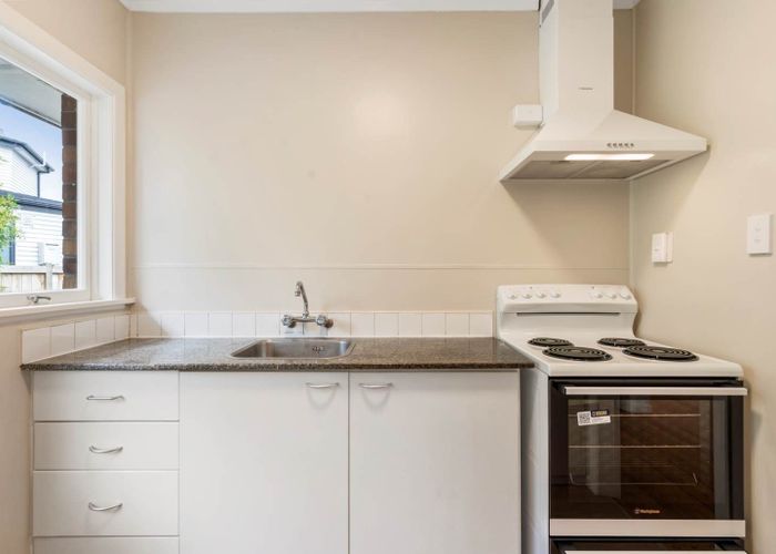  at 7/120 Nile Road, Milford, Auckland
