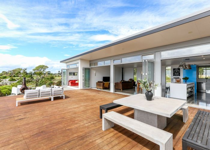 For sale 11 Wilson Road, Urenui, New Plymouth, Taranaki homes.co.nz