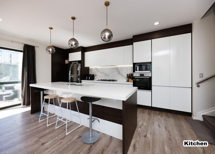  at 18 Barley Road, Flat Bush, Manukau City, Auckland