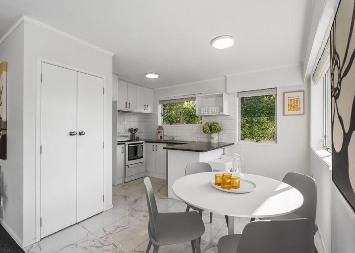  at 1/28 Roberts Road, Te Atatu South, Auckland