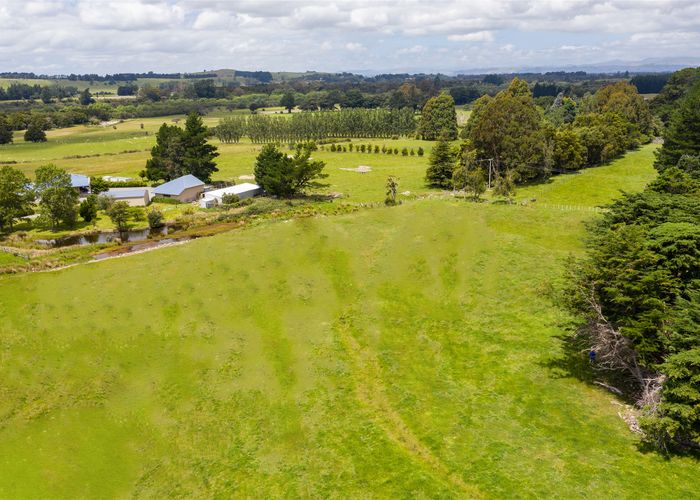  at 920 Norfolk Road, Carterton