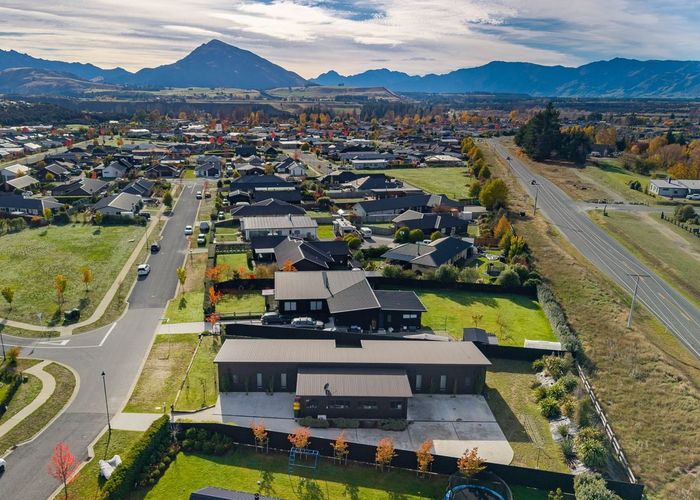 at 19 Kingfisher Crescent, Albert Town, Wanaka, Otago
