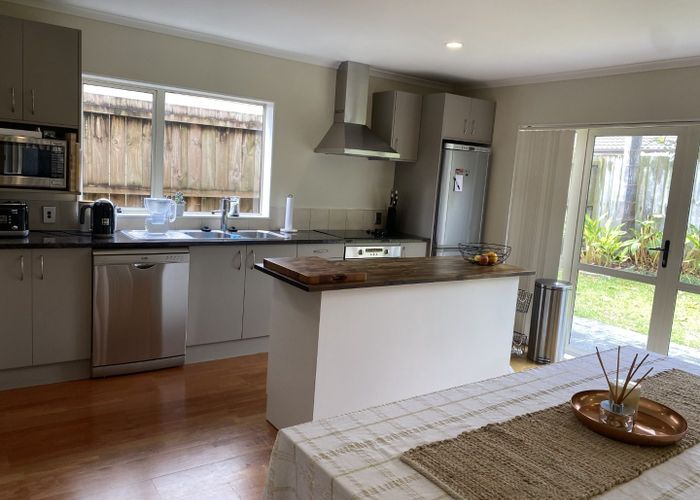  at 22 Maypark Cres, Flat Bush, Manukau City, Auckland