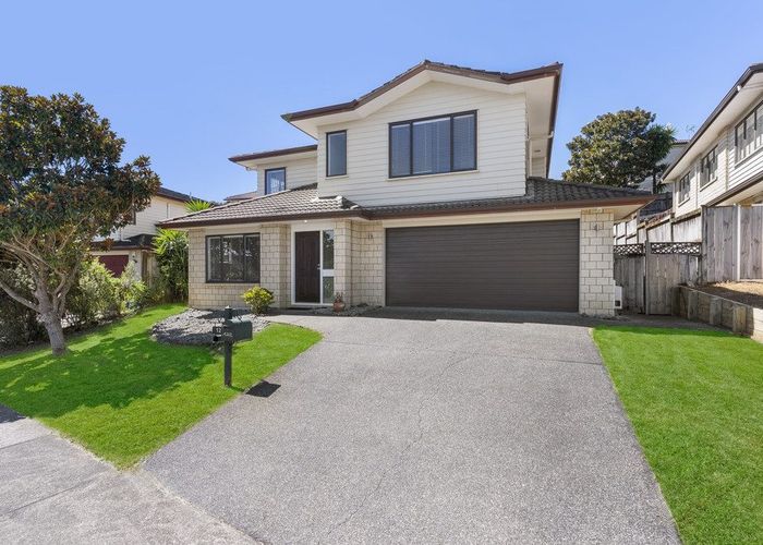  at 12 Valderama Drive, Flat Bush, Manukau City, Auckland