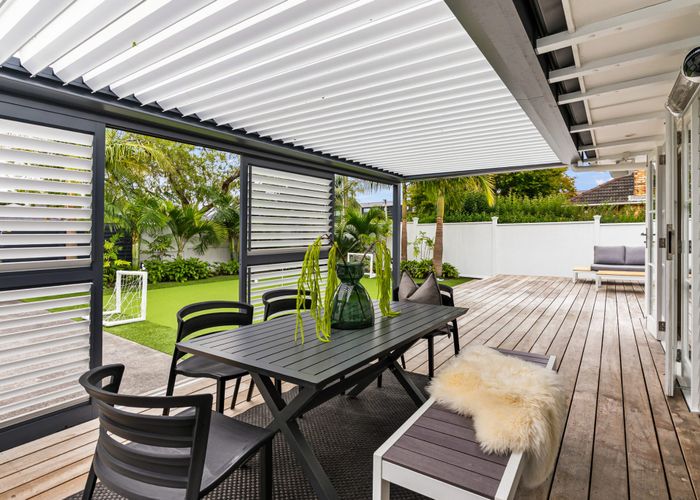  at 76 Neil Avenue, Te Atatu Peninsula, Waitakere City, Auckland