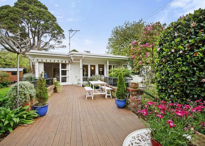  at 27 Penrose Street, Woburn, Lower Hutt, Wellington