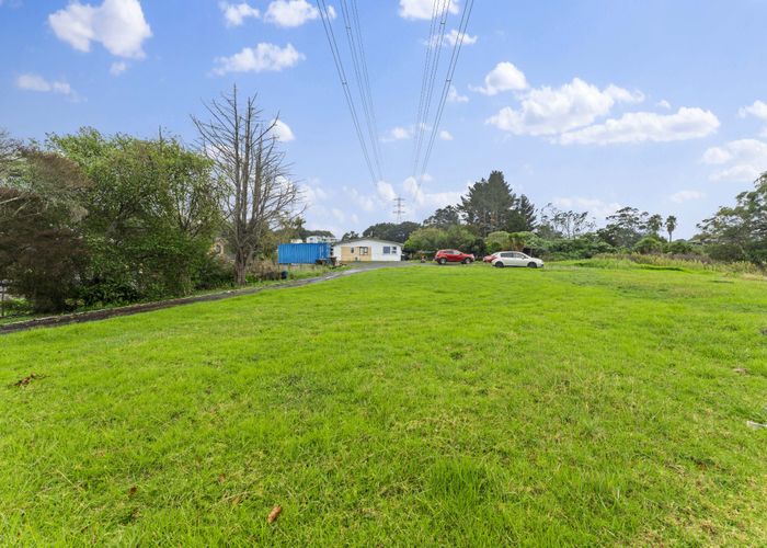  at 52 Stratford Road, Alfriston, Manukau City, Auckland