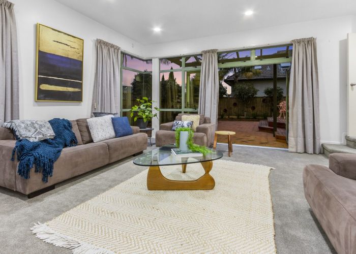  at 88A Aberdeen Road, Campbells Bay, North Shore City, Auckland