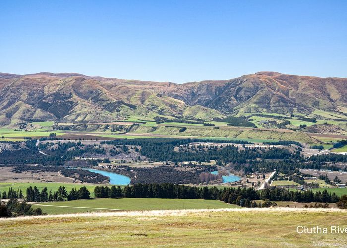  at Twin Lakes Premier Subdivision, Luggate, Wanaka, Otago