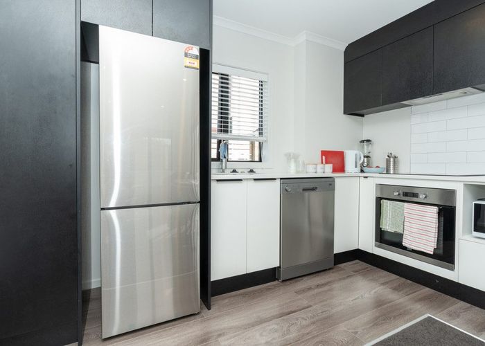  at 1/12 Charlemont Street, Whitiora, Hamilton
