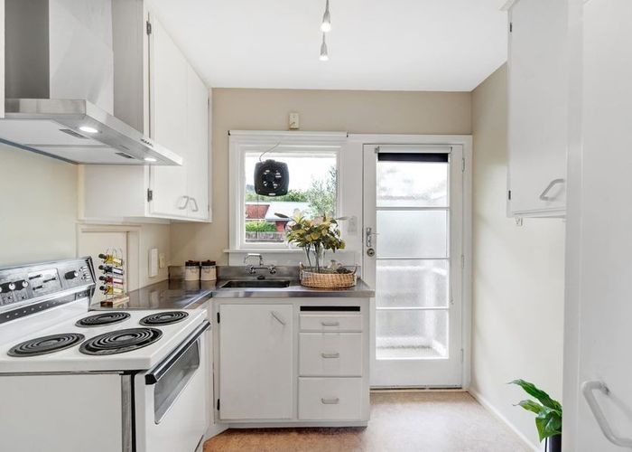  at 23A Landsdowne Terrace, Cashmere, Christchurch City, Canterbury