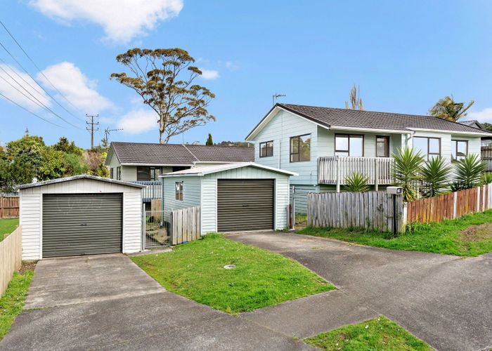  at 49-51 Meadowvale Rise, Titirangi, Waitakere City, Auckland