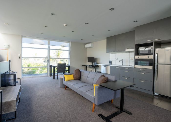  at 5/8a Settlers Crescent, Ferrymead, Christchurch City, Canterbury