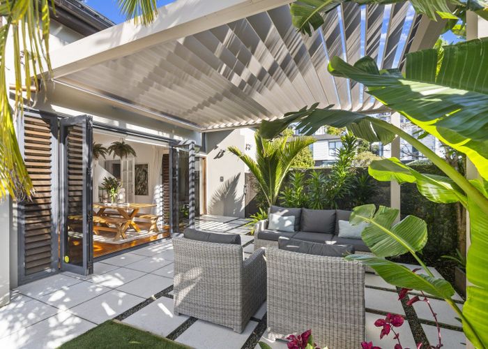  at 7 Maui Grove, Remuera, Auckland
