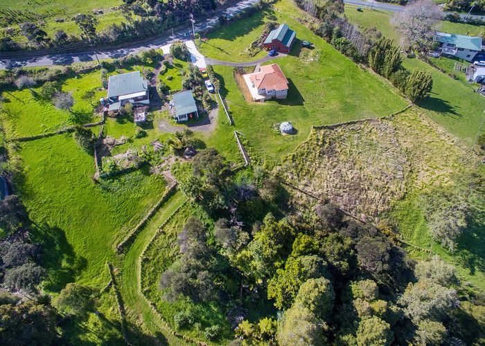  at 129 Wairere Road, Waitākere, Auckland