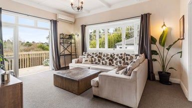  at 42 Victoria Avenue, Remuera, Auckland