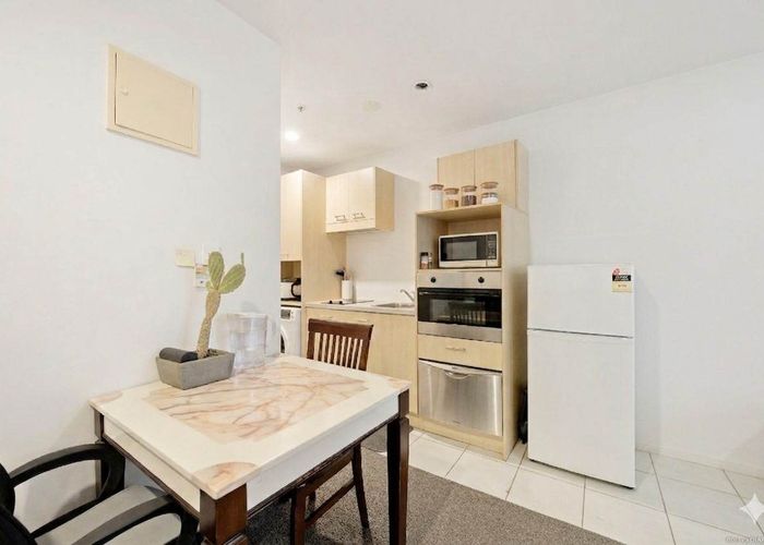  at 305/11 Union Street, City Centre, Auckland City, Auckland