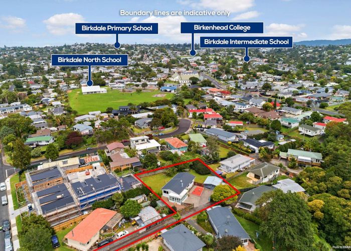  at 86 Lauderdale Road, Birkdale, North Shore City, Auckland