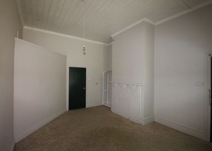  at 8 Rolleston Street, Hokowhitu, Palmerston North, Manawatu / Whanganui