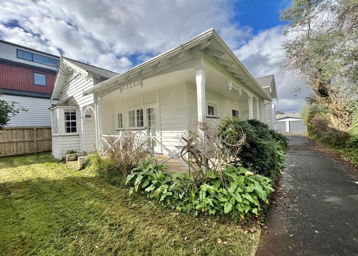  at 3 Bishop Street, Epsom, Auckland City, Auckland