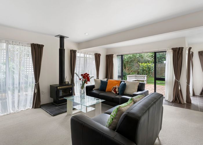  at 99A Redoubt Road, Goodwood Heights, Manukau City, Auckland