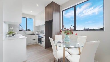 at 11B Banyan Drive, Totara Heights, Auckland