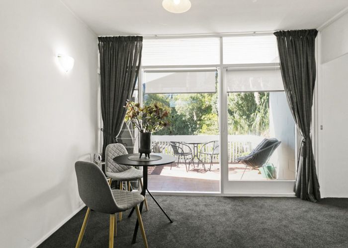  at 3/24a Landscape Road, Mount Eden, Auckland City, Auckland