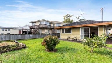  at 17B Calvin Place, Avondale, Auckland