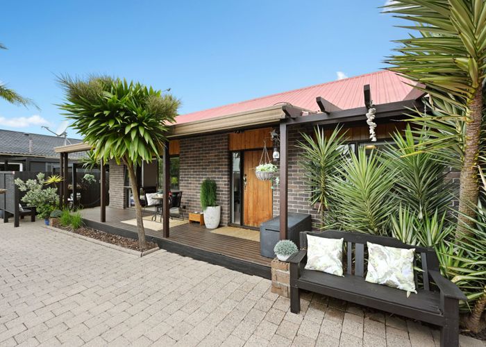  at 9 Masons Avenue, Hamilton East, Hamilton