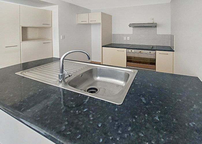  at 38/68 Mountain Road, Mount Wellington, Auckland City, Auckland